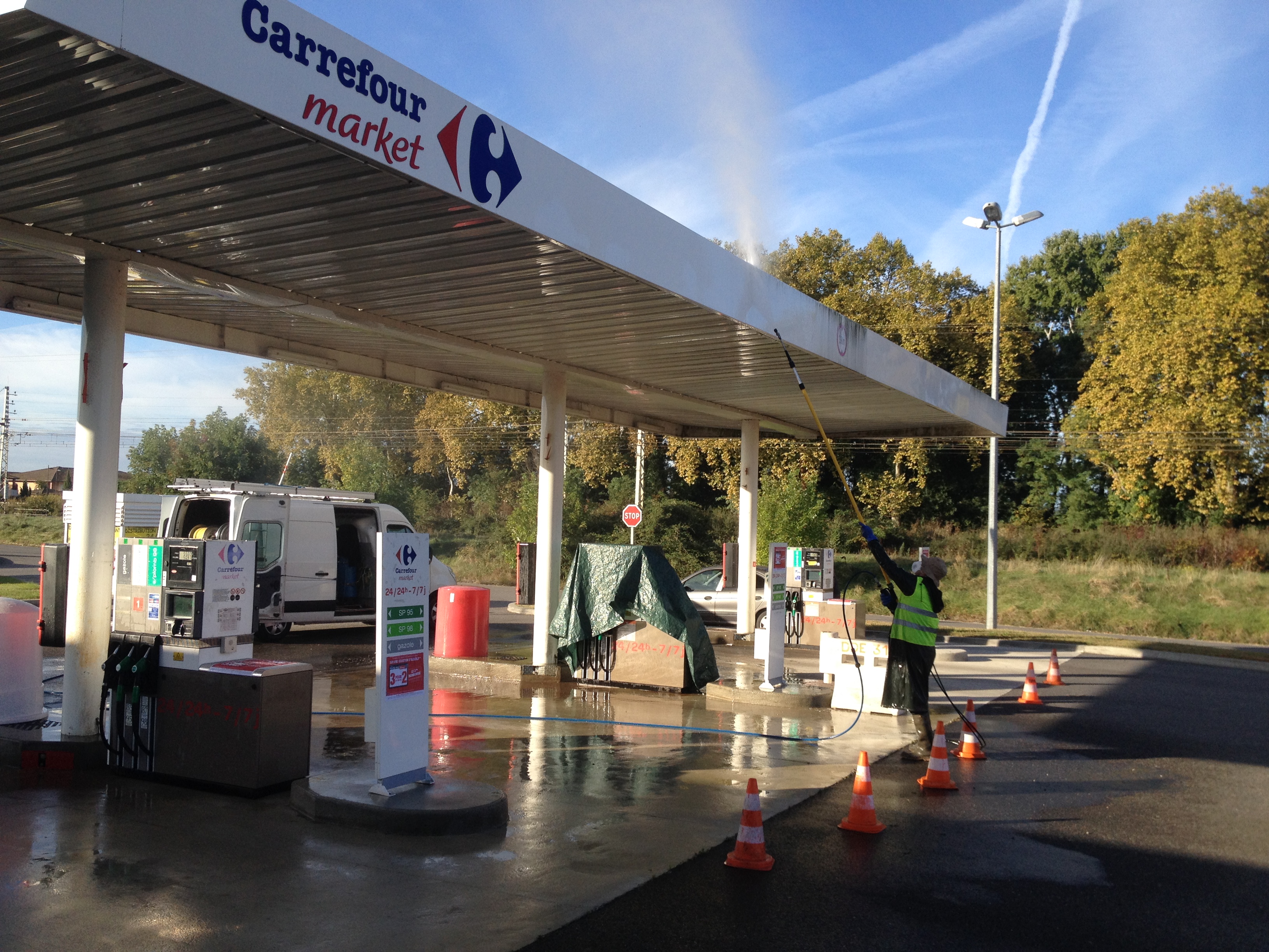 Nettoyage Auvent Station carburant